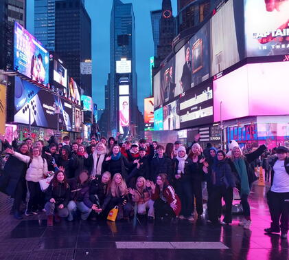 Sidcot drama and art students in Times Square, NYC