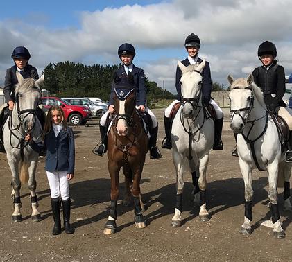 Sidcot School pupils at the british show jumping competition