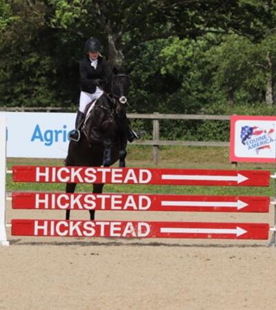 Sidcot scholar riding at Hickstead